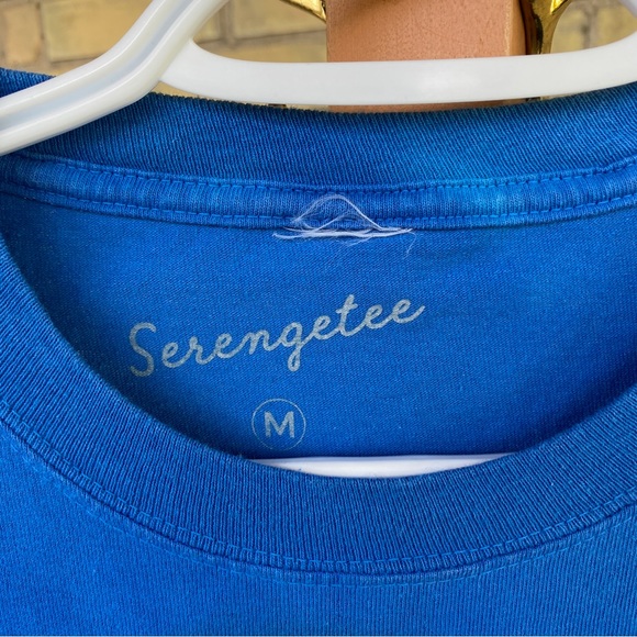 Serengetee Wanderlust Travel Tee - Picture 3 of 4